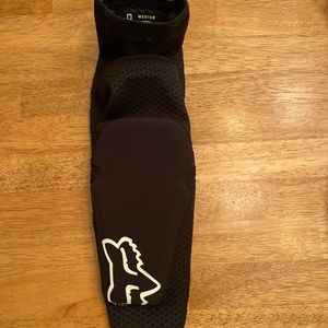 Fox Enduro Elbow Sleeve